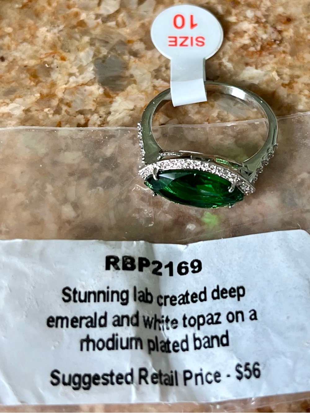 BP Retro RBP2169 Football Ring Emerald Marquise in Silver Halo HTF - Picture 4 of 4